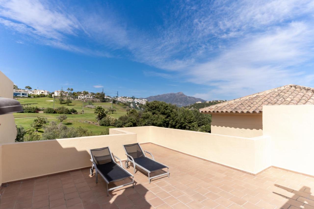 Los Arqueros Golf Apartments Benahavís Extérieur photo