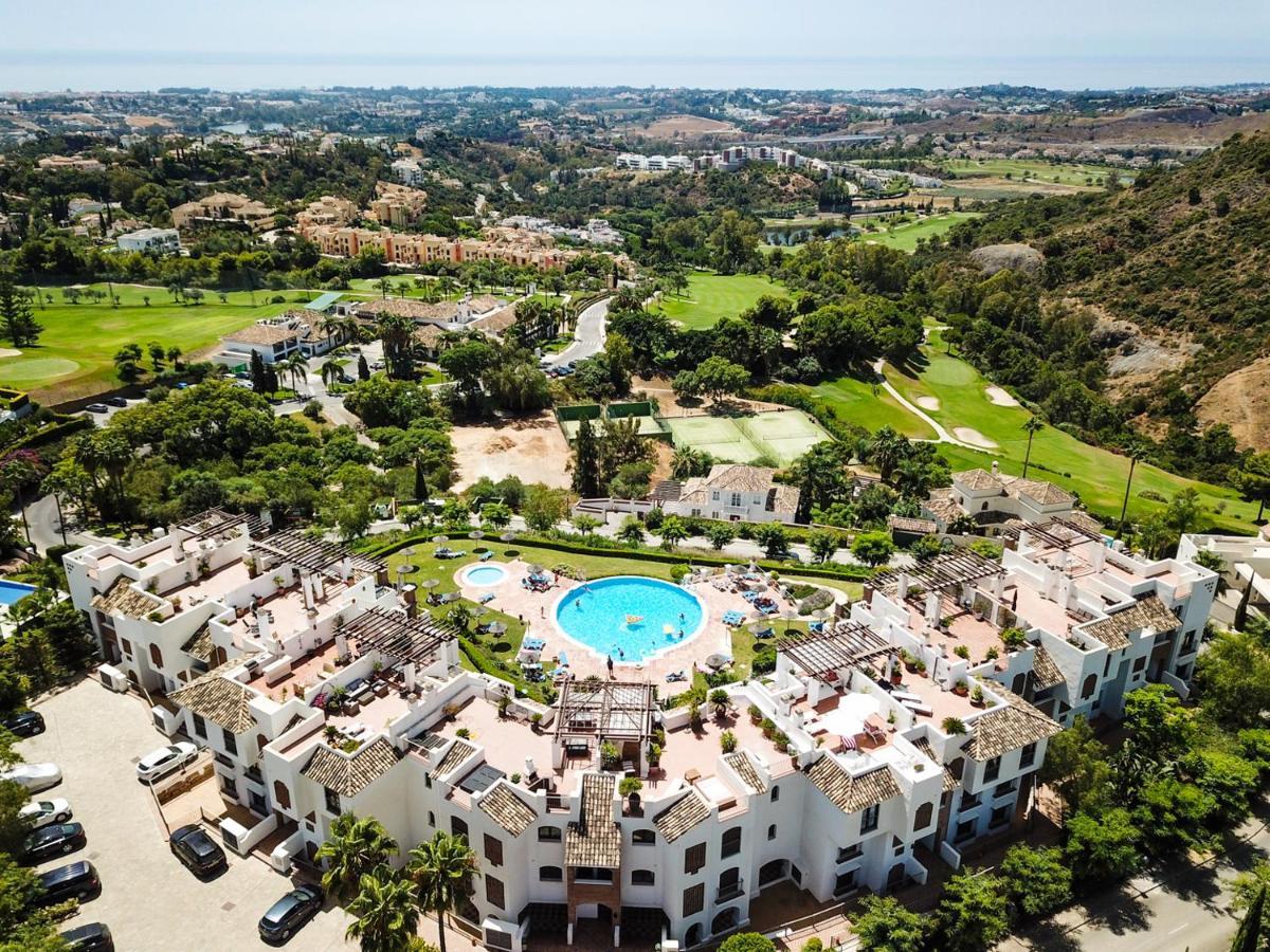 Los Arqueros Golf Apartments Benahavís Extérieur photo