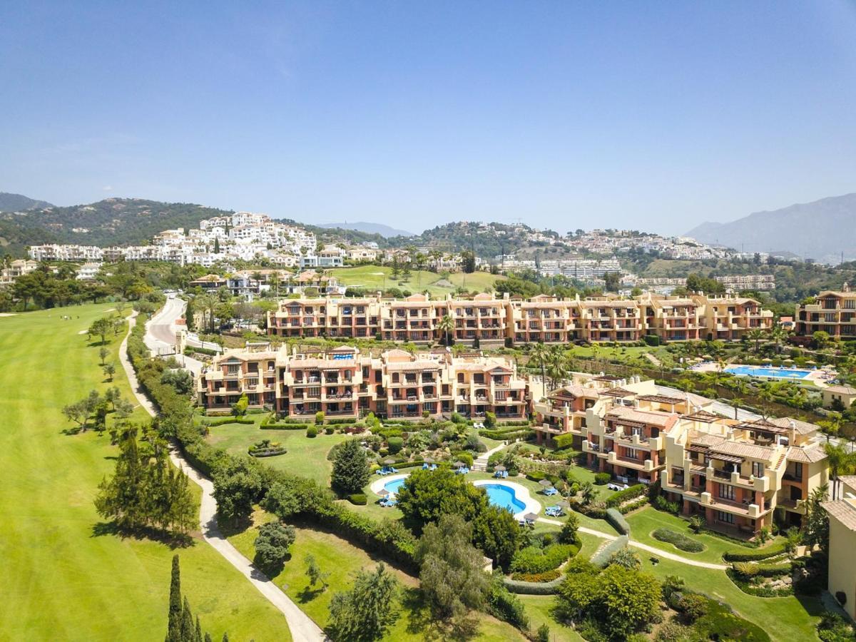 Los Arqueros Golf Apartments Benahavís Extérieur photo