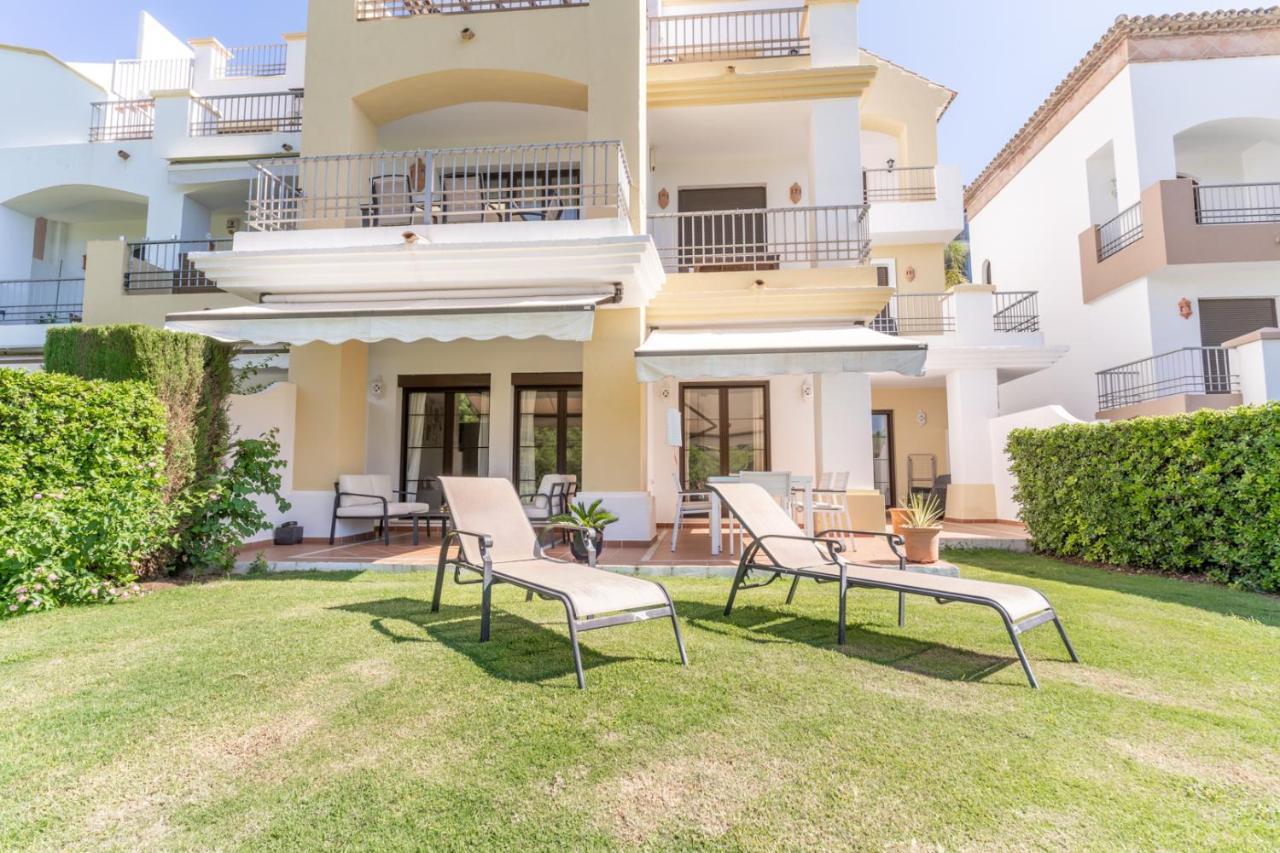 Los Arqueros Golf Apartments Benahavís Extérieur photo