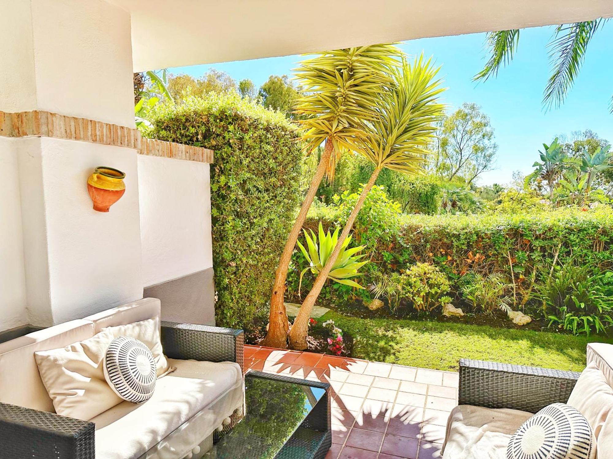 Los Arqueros Golf Apartments Benahavís Extérieur photo