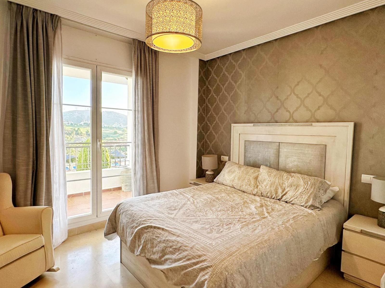 Los Arqueros Golf Apartments Benahavís Extérieur photo